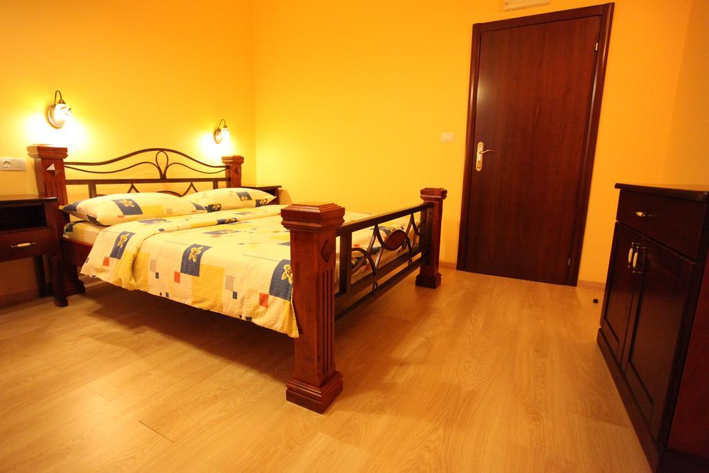 Hotel Laguna Podgorica Exterior photo